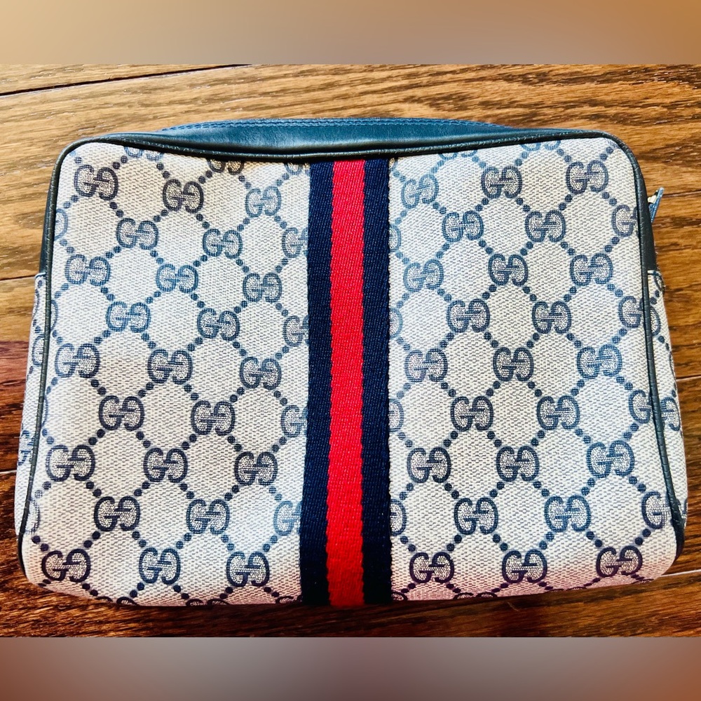 Authentic GUCCI GG Canvas Sherry Line Clutch Bag Gray Red Navy 010 378